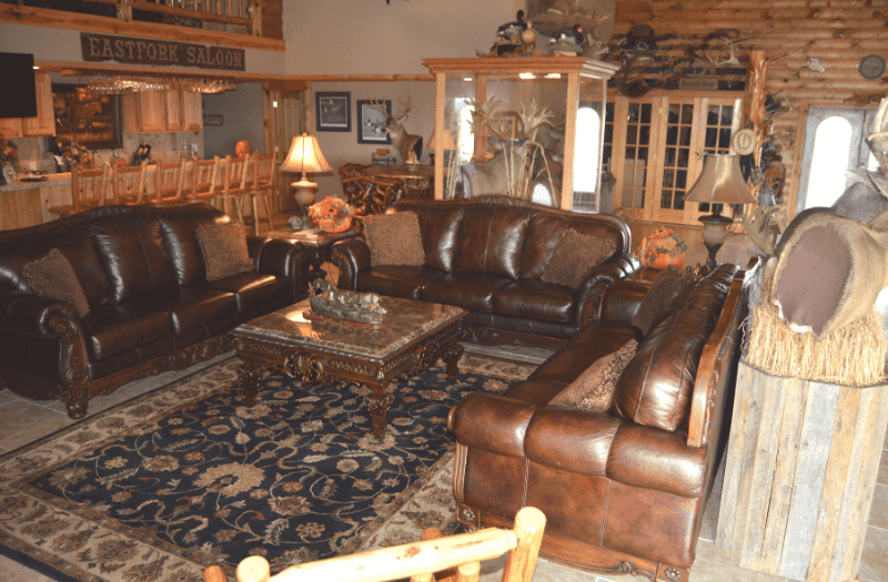 East Fork Lodge Relax